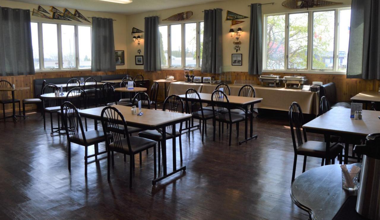 Cedar Hill Lodge เซนต์อิกเนซ ภายนอก รูปภาพ